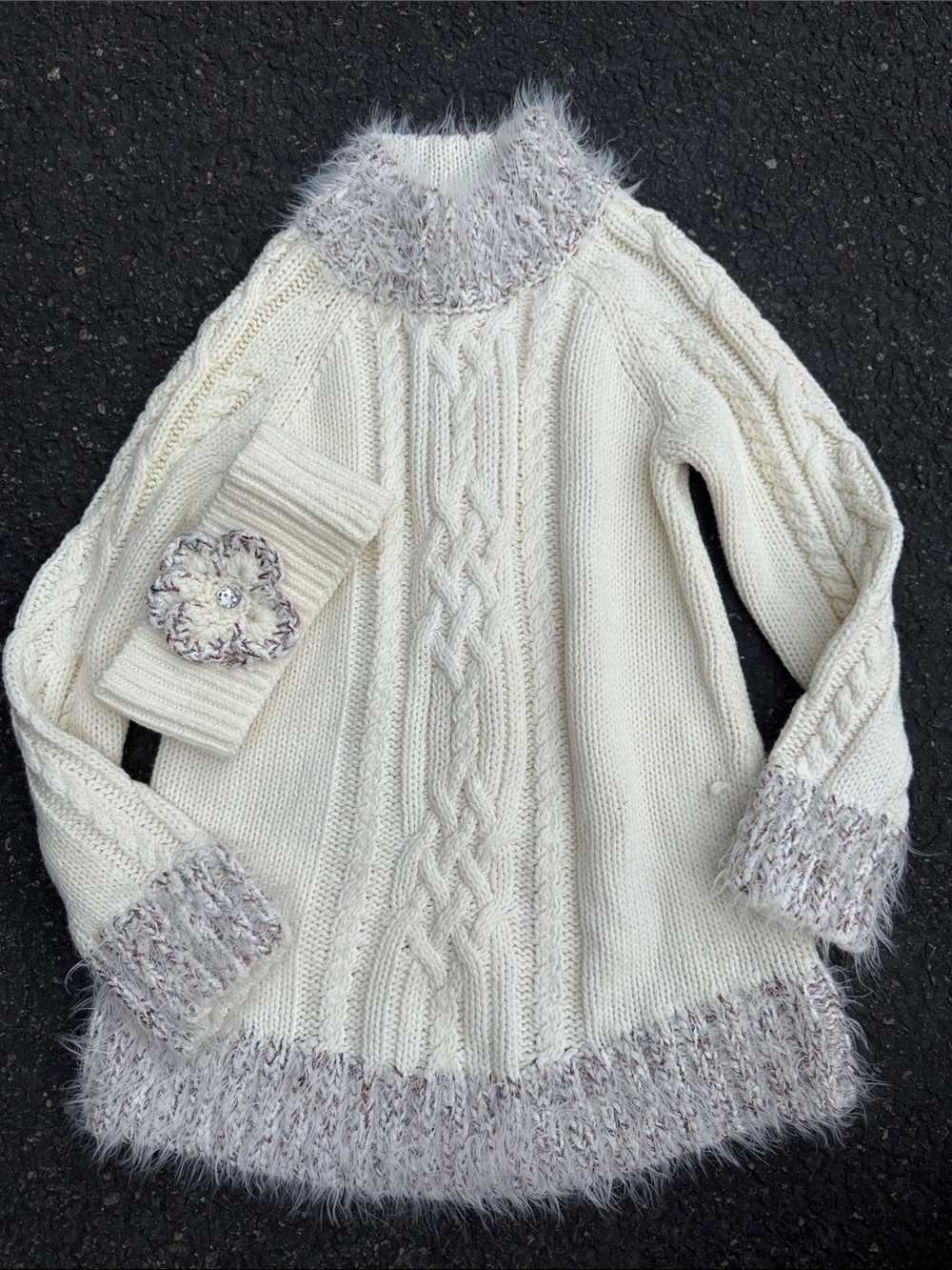 Isaac Mizrahi Cream Cable-Knit Sweater with Fuzzy Trim with headband